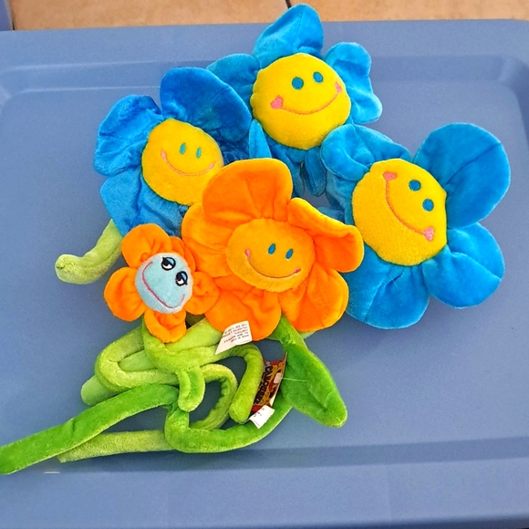 Set of 5 vintage Carousel toy posable flowers - Picture 3 of 4